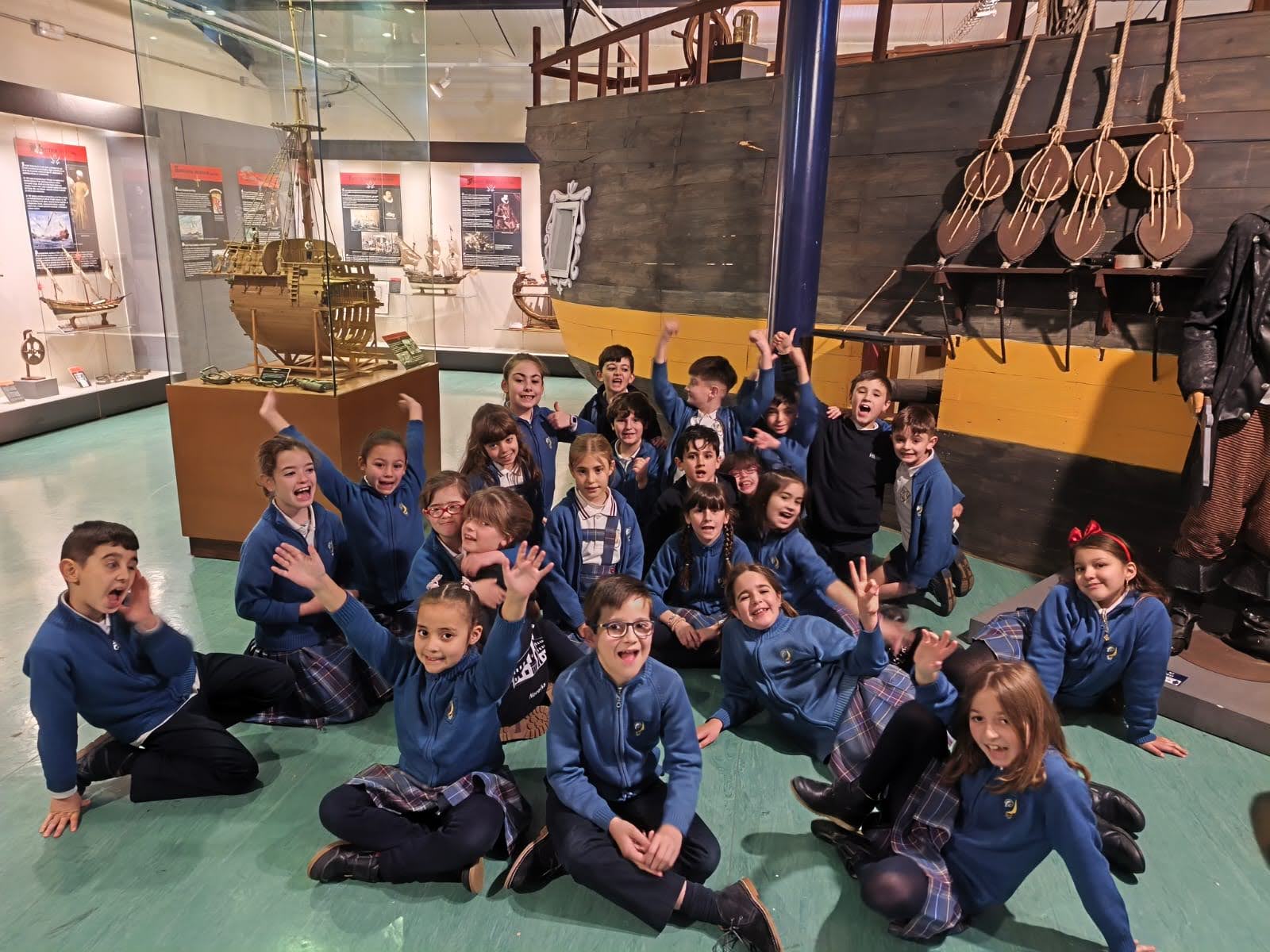 VISITA AL MUSEO MARÍTIMO DE LUANCO